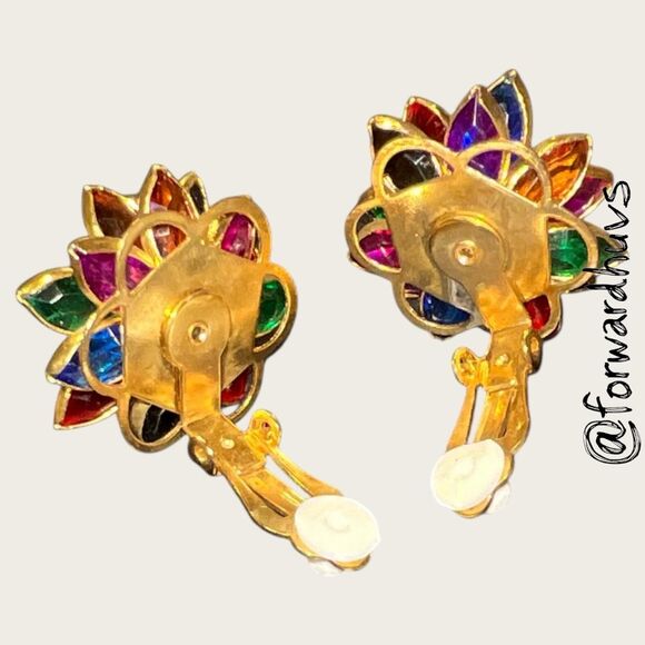 Vintage Rainbow Lucite Petal Cluster Clip-On Earrings - Picture 5 of 9